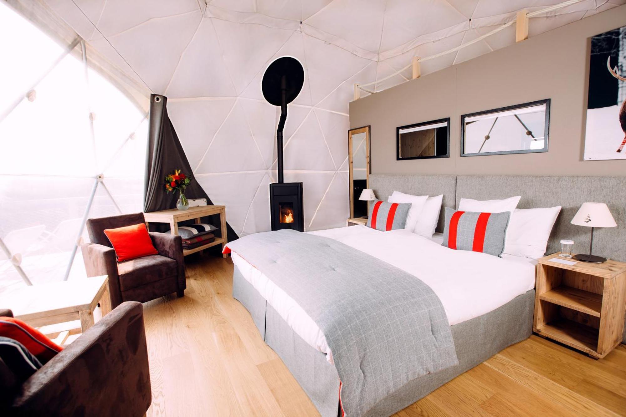 Hotel Whitepod Original Monthey Zewnętrze zdjęcie